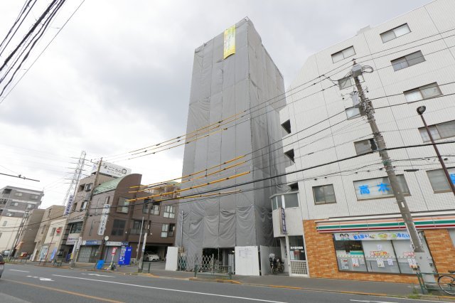 建物外観　建築中