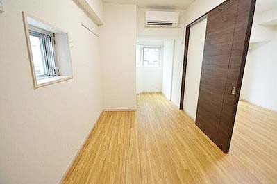 その他　★角部屋、二面採光、風通しも良好★