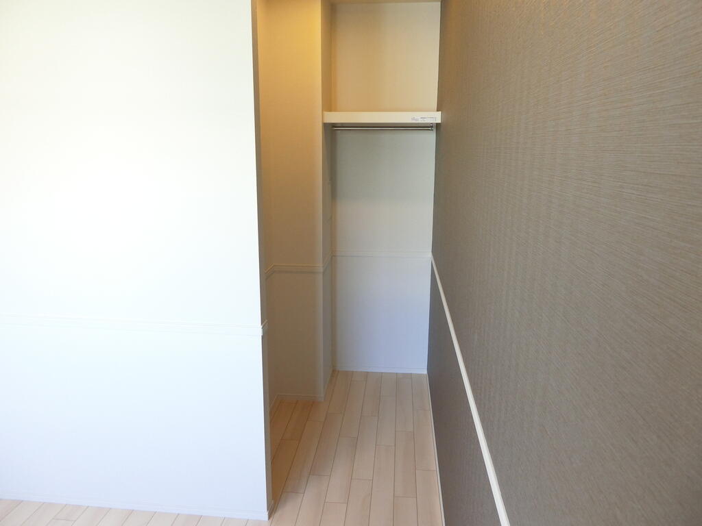 収納　同施工会社別物件(同タイプ間取り)の写真です。