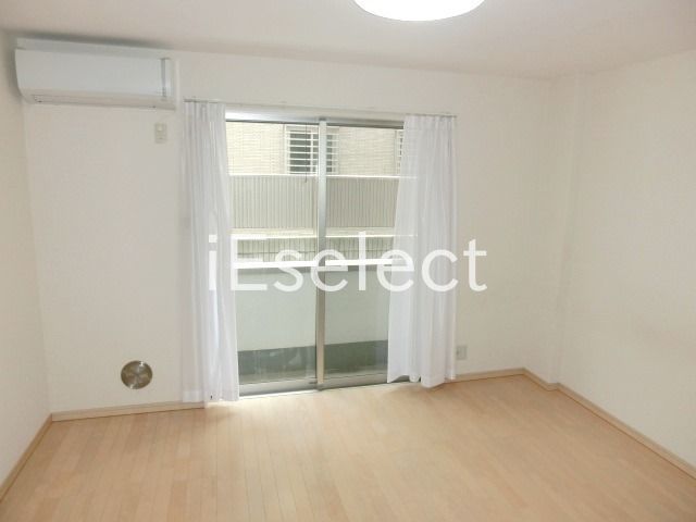 居室・リビング　別角度から見たお部屋です。