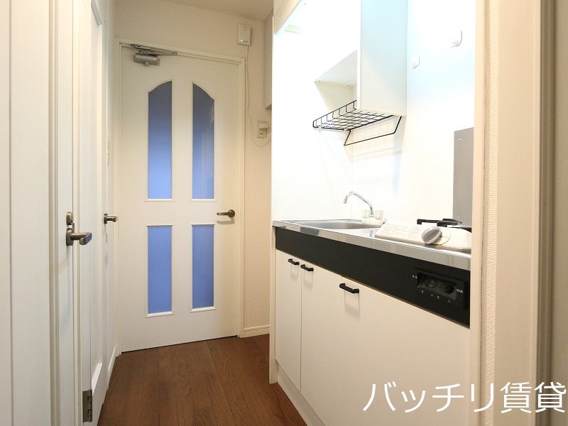 キッチン　写真は別号室イメージの為、現況を優先致します。