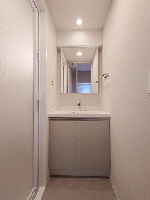 洗面設備　※写真は同タイプ住戸です。