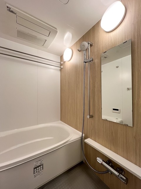 バス・シャワールーム　※写真は同タイプ住戸です。