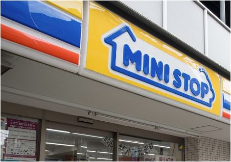 コンビニ　ミニストップ大崎フォレストビル店（コンビニ）まで376m