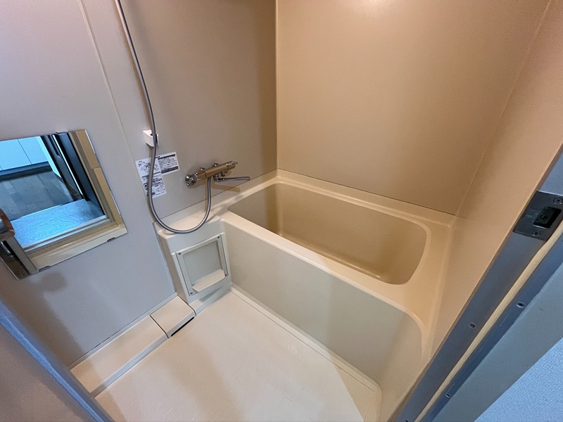 バス・シャワールーム　※写真は違うお部屋のものとなります（参考イメージ）