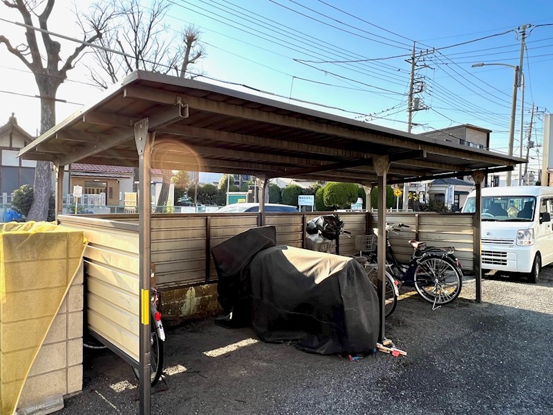その他共有部分　屋根付きの駐輪場