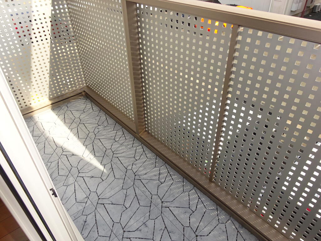 バルコニー　※参考写真　前回入居時の写真です