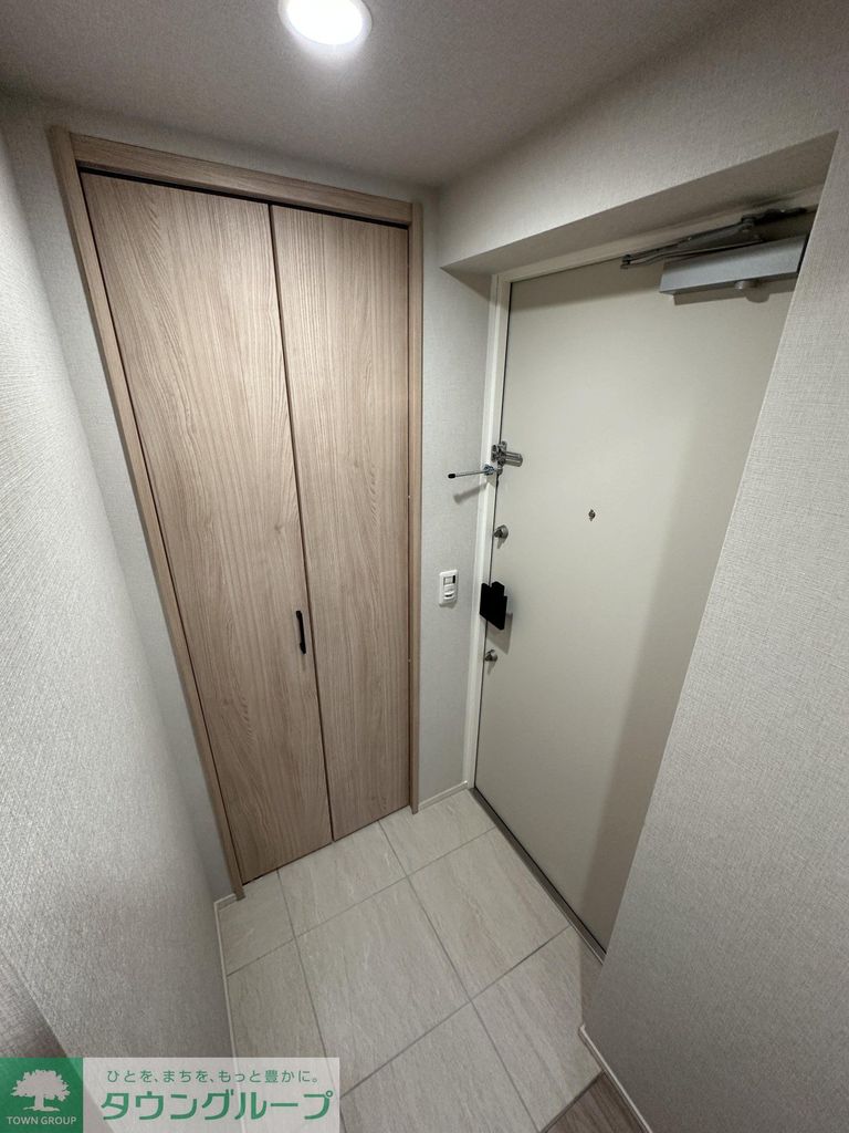 玄関　設備