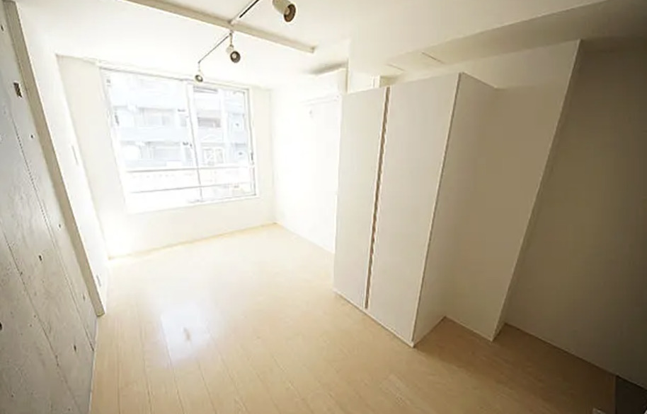 居室・リビング　※別部屋の参考写真です。