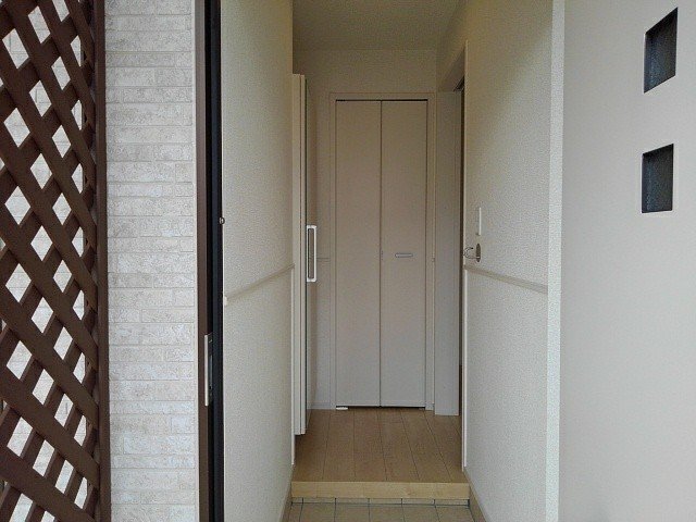 玄関　シンプルで使いやすい玄関です