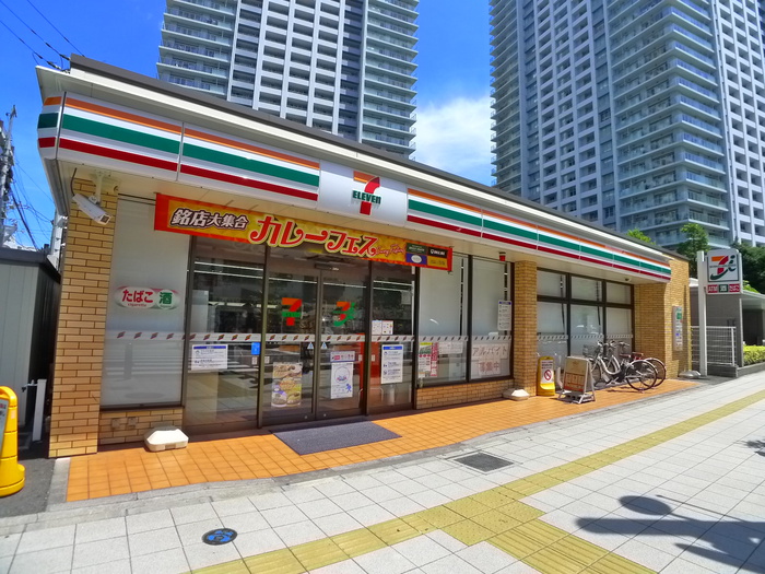 コンビニ　セブンイレブン下町3丁目店（コンビニ）まで40m
