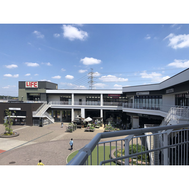 ショッピングセンター　相鉄ライフいずみ野（ショッピングセンター）まで480m