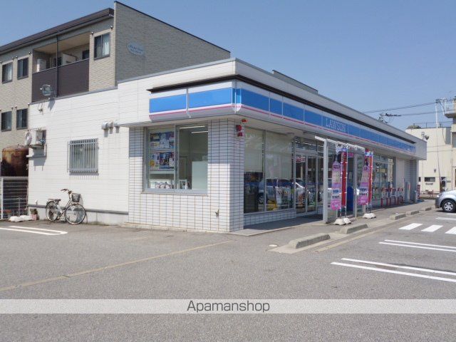 コンビニ　ローソン（コンビニ）まで162m
