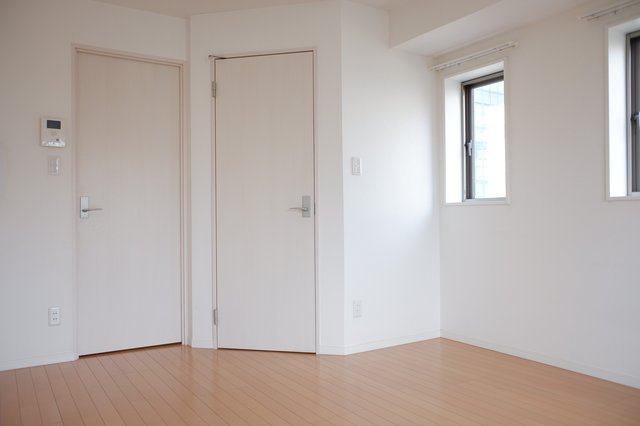 1K Mansion in Shibuya, Tokyo — photo 3 of 3
