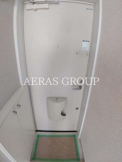 玄関　別部屋同仕様タイプ