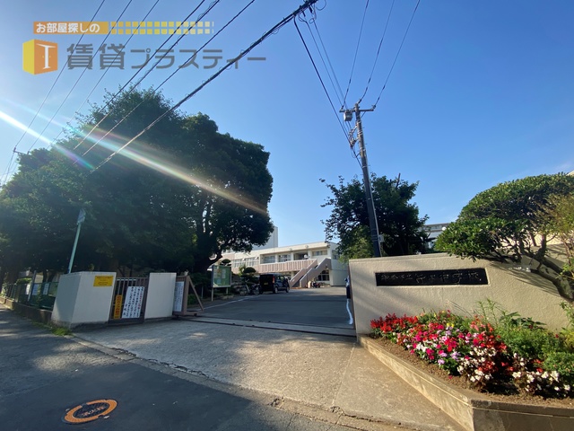 中学校　船橋市立行田中学校（中学校）まで944m