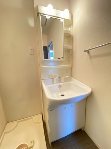 洗面設備　同型モデル