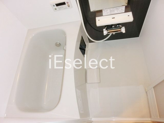 バス・シャワールーム　追い焚き機能付きのお風呂です。