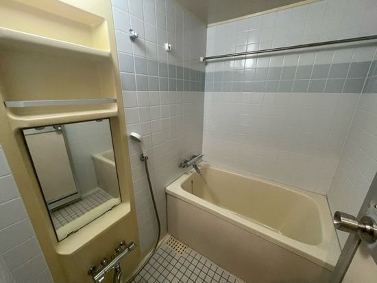 バス・シャワールーム　別部屋参考写真