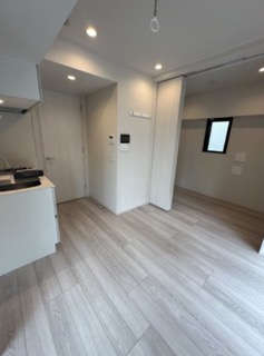 イプセ代々木 403号室 4階の居間写真