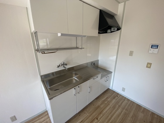 キッチン　※別部屋の写真です