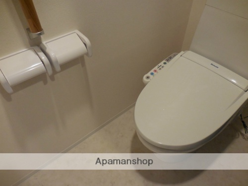 Village I 月出のトイレ写真