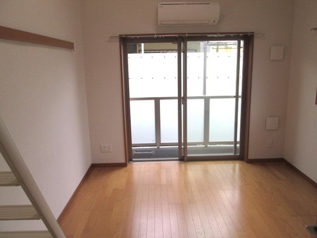 居室・リビング　※別部屋参照※