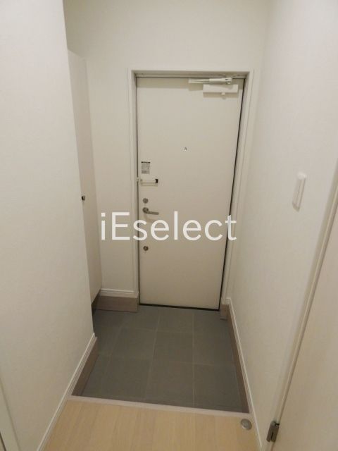 AJ蘇我East IVの玄関写真