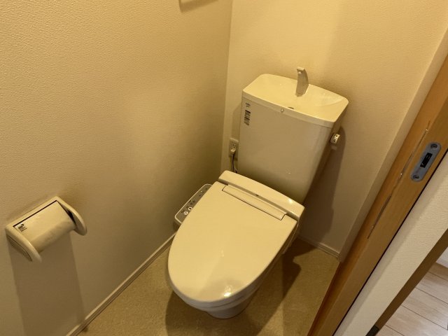 ジュネス南阿佐ヶ谷のトイレ写真