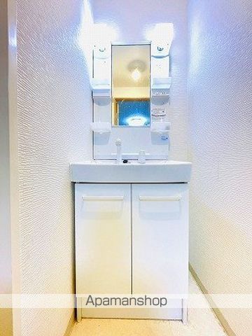 かげたマンションの内装写真