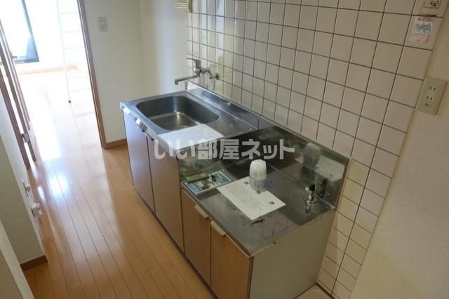ＪＲ東北本線 仙台駅 徒歩18分 2階建 築22年のキッチン写真
