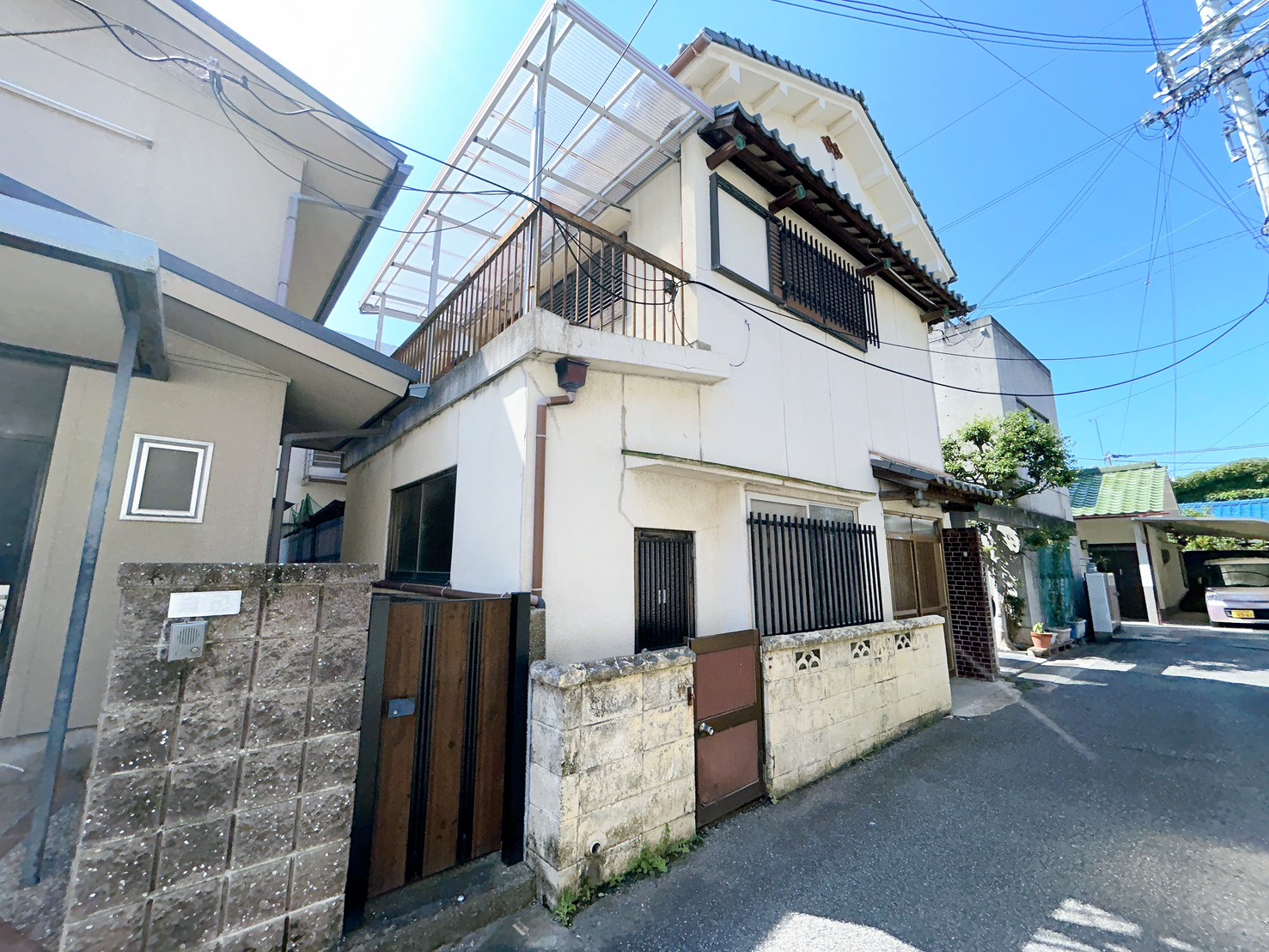ＪＲ紀勢本線 紀三井寺駅 徒歩19分 2階建 築62年の居間写真
