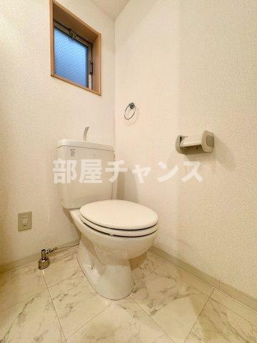 地下鉄東山線 新栄町駅 徒歩9分 4階建 築20年のトイレ写真