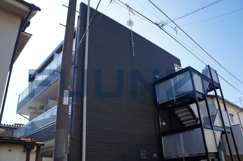 リブリ・レースパーク船橋法典の外観写真