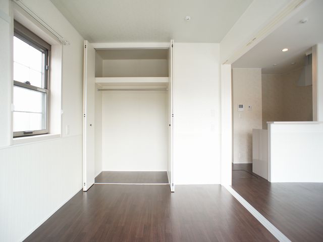収納　充実収納付きでお部屋はスッキリ♪
