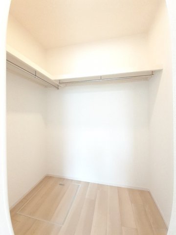 パレ・ルミエールB 1LDKBHTSの内装写真