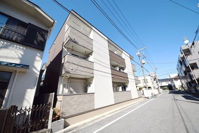 ラレーヌ シュプルの外観写真