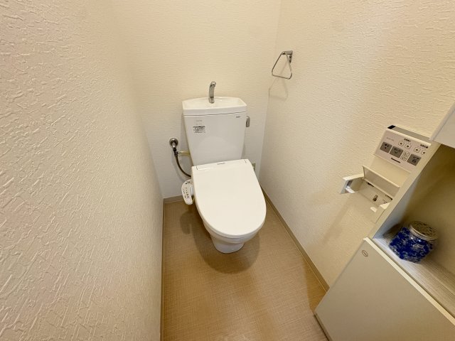 本山アネックスのトイレ写真