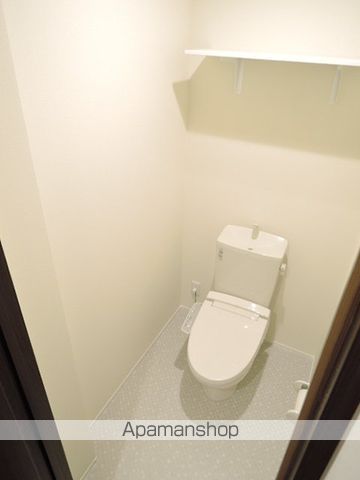 東京メトロ東西線 南行徳駅 徒歩17分 3階建 築12年のトイレ写真