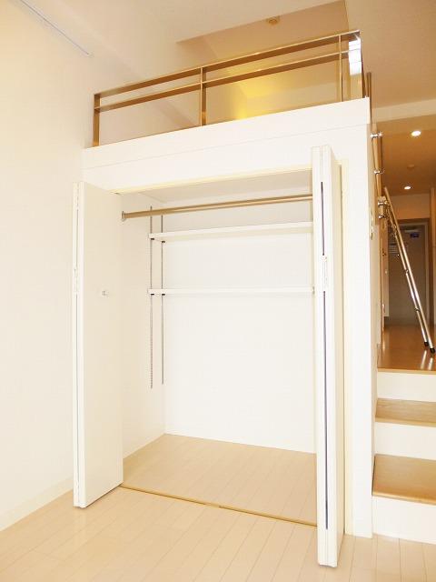 収納　※別部屋の参考写真です。