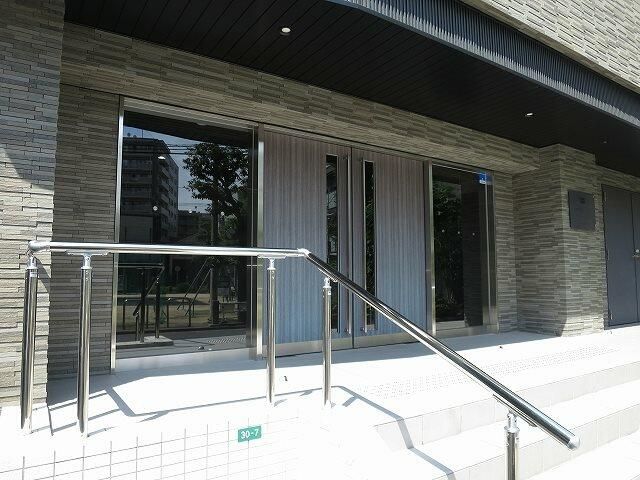 ＪＲ京浜東北線 西川口駅 徒歩6分 10階建 築7年の外観写真