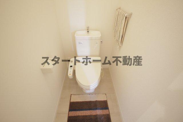 トイレ　清潔感のあるトイレです