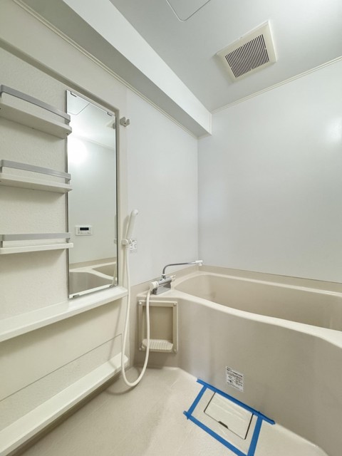 バス・シャワールーム　【浴室】同タイプの部屋写真※現況優先となります。