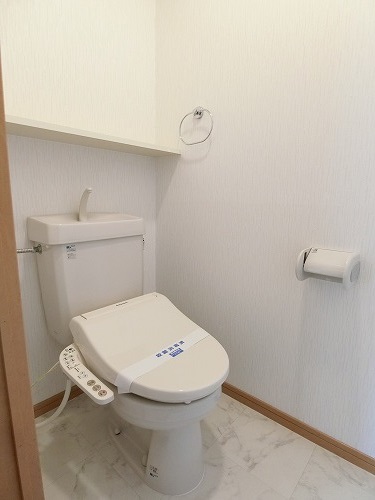 トイレ　※写真は同タイプです。