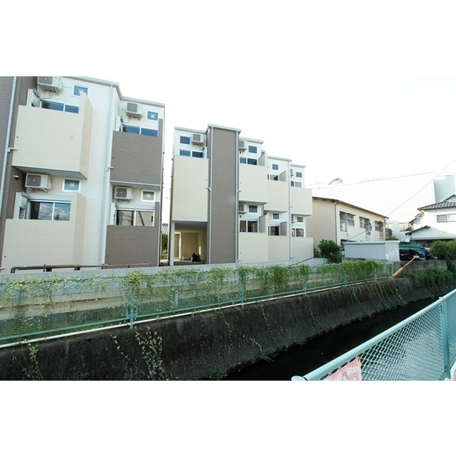 建物外観　きれいな外観です