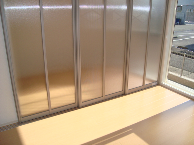 その他設備　シーズルー建具