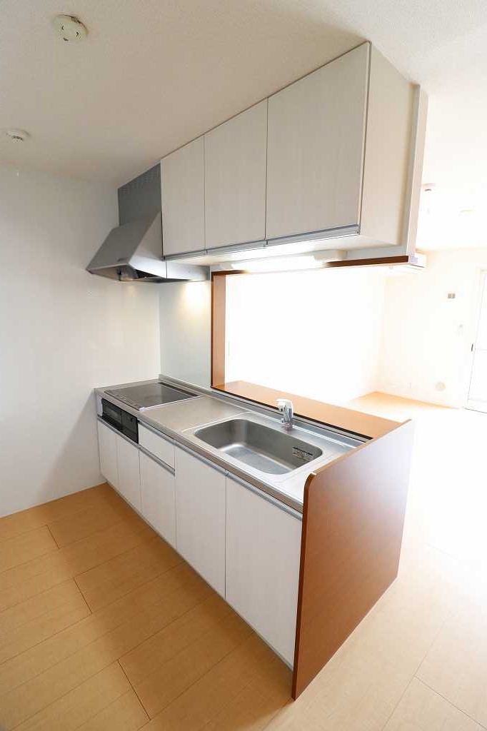 キッチン　※同物件、別部屋になります。