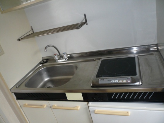 キッチン　※別部屋の写真です