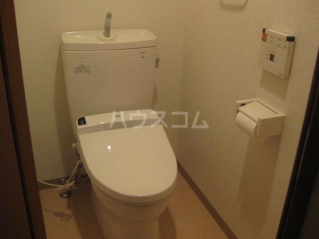【横須賀市本町のマンションのトイレ】