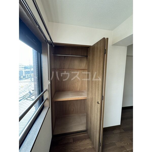 【名古屋市南区三条のマンションの収納】